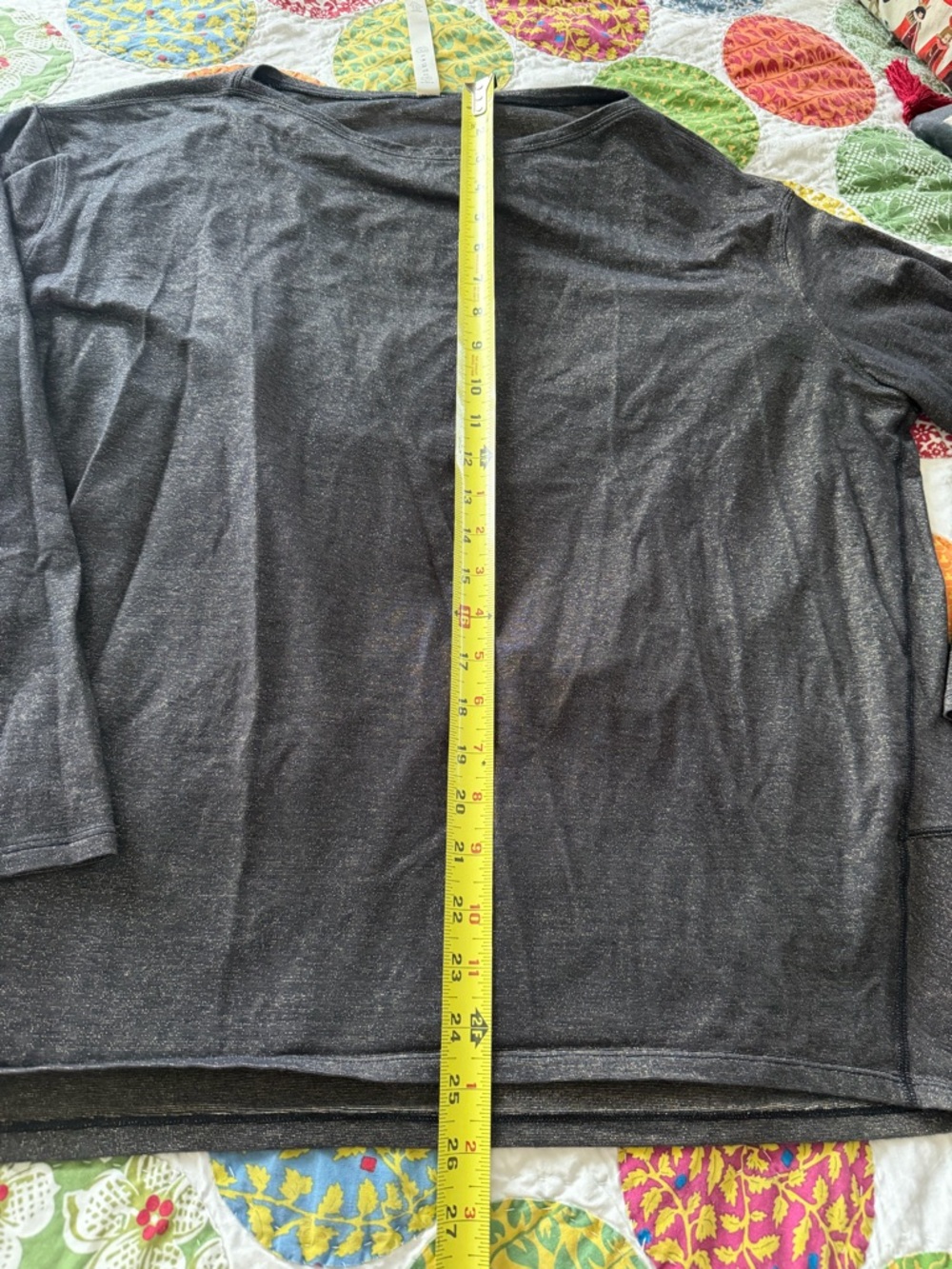 Lululemon Athletica Back in Action Long Sleeve Black Sparkle Shimmer, size 8 - Picture 8 of 11